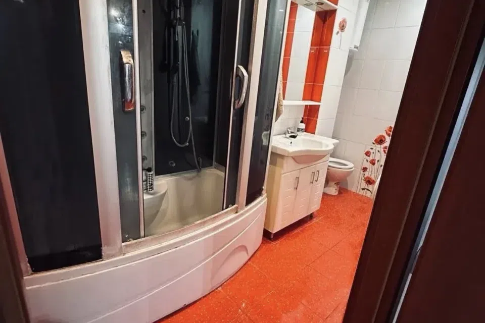 Продаётся 3-комнатная квартира, 69 м²