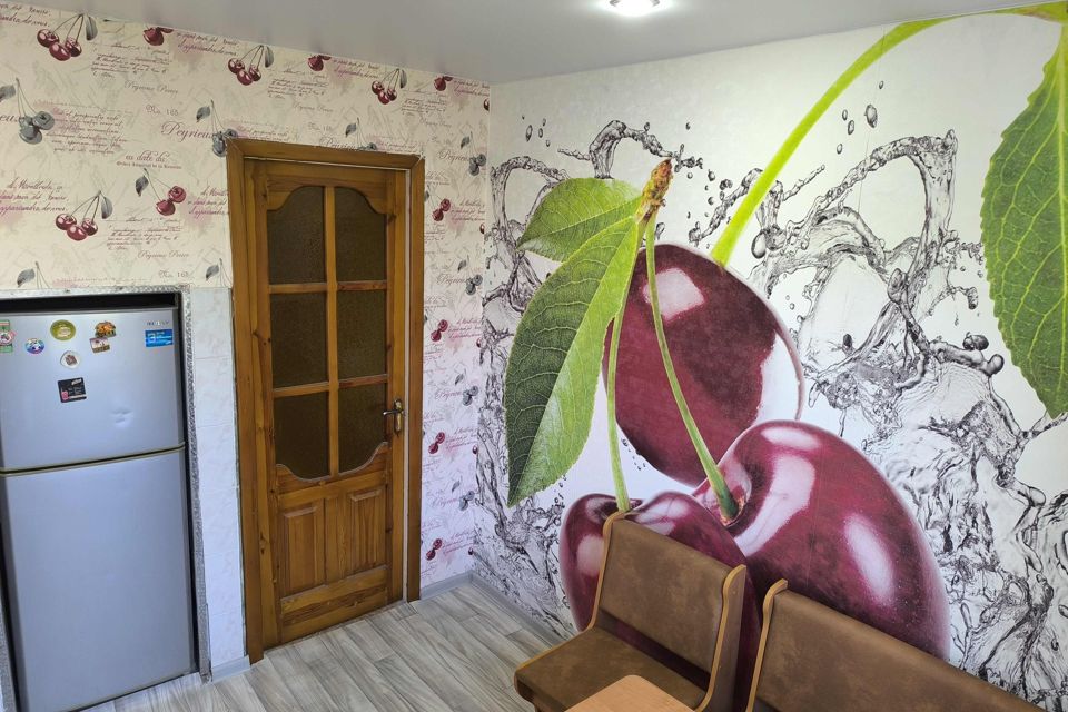 Продаётся 3-комнатная квартира, 623 м²