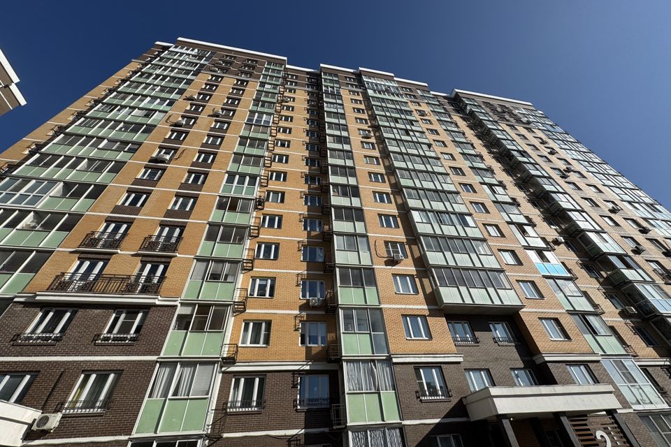 Продаётся 1-комнатная квартира, 35.2 м²