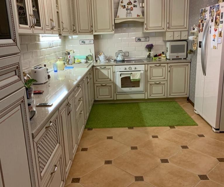 Продаётся 3-комнатная квартира, 94 м²