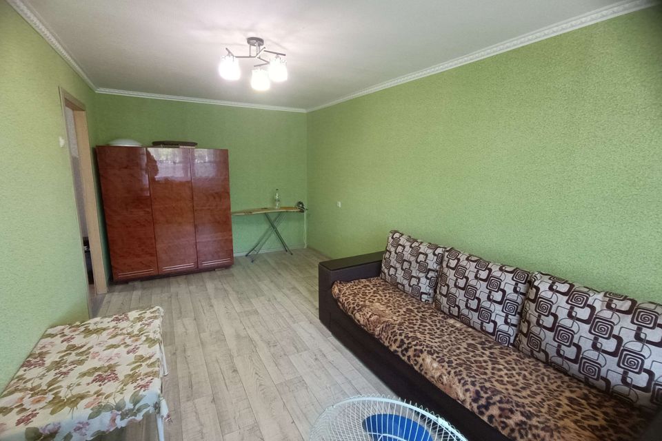 Продаётся 1-комнатная квартира, 35 м²
