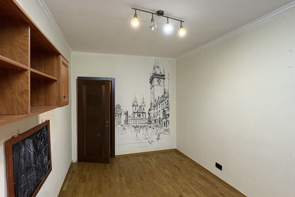 Продаётся 2-комнатная квартира, 67.5 м²