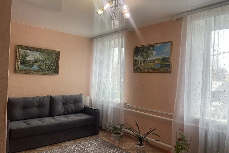 Продаётся 2-комнатная квартира, 56.9 м²