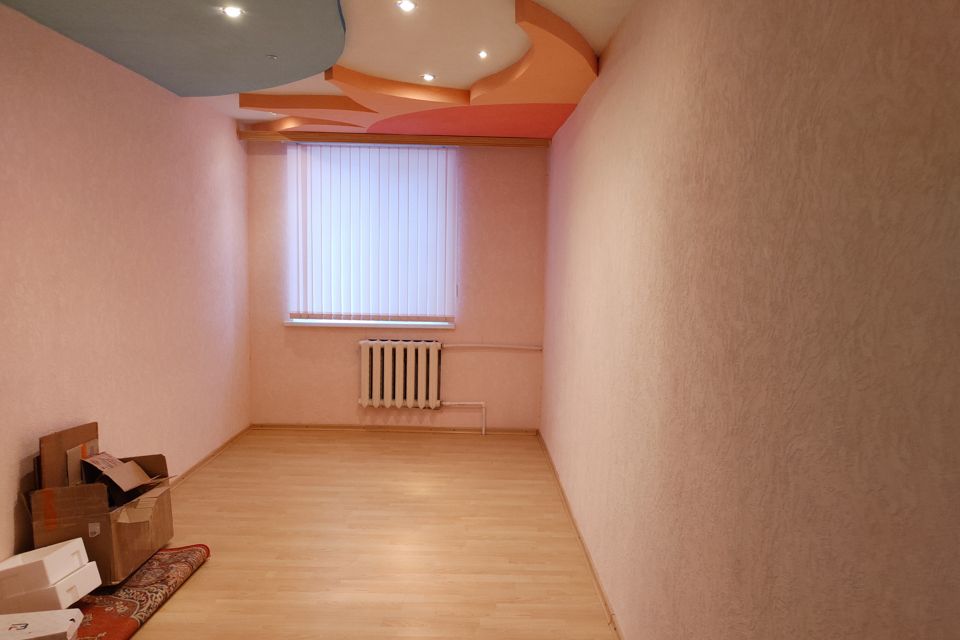 Продаётся 3-комнатная квартира, 53 м²