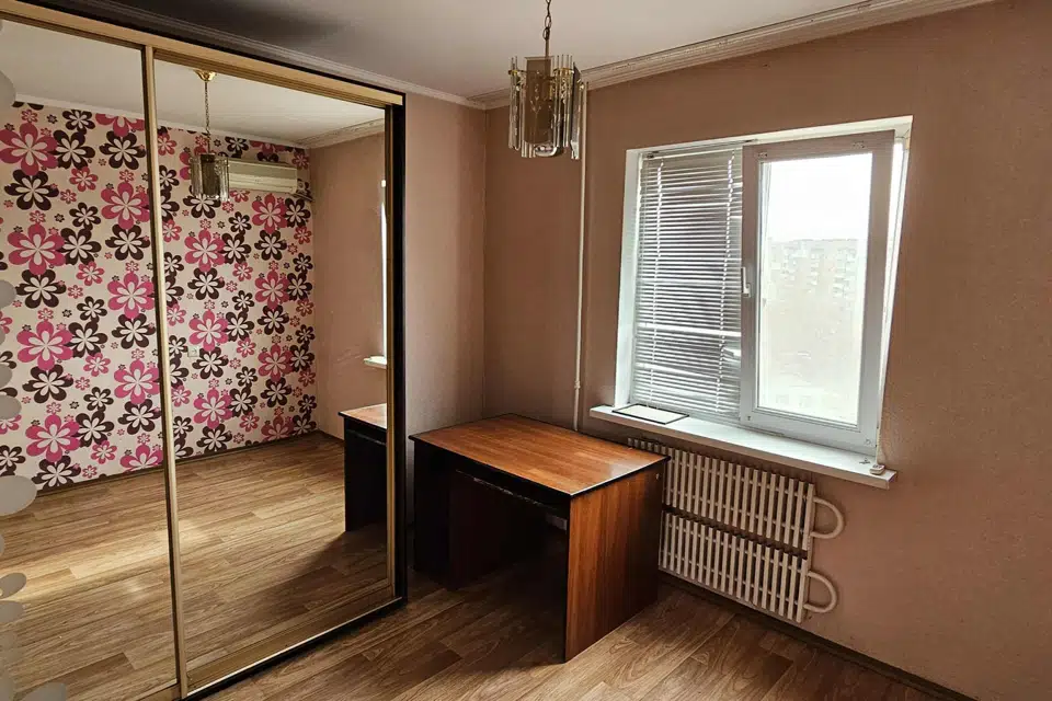 Продаётся 4-комнатная квартира, 85 м²