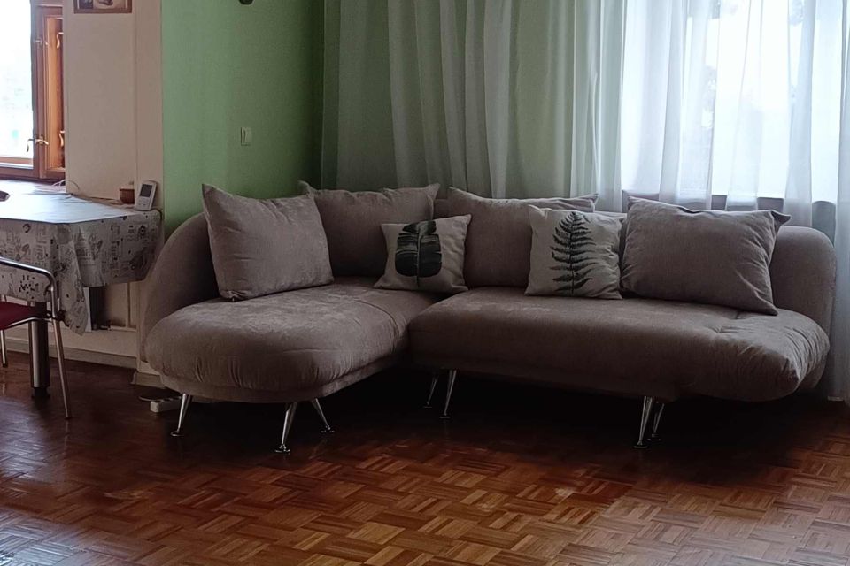 Сдаётся 4-комнатная квартира, 73 м²