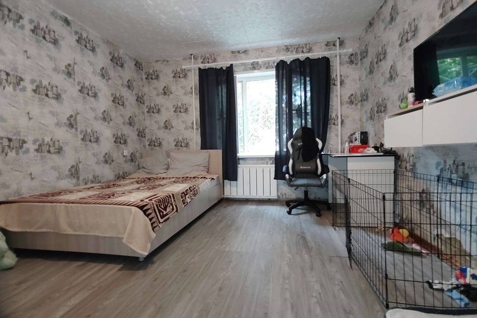 Продаётся 4-комнатная квартира, 68.4 м²