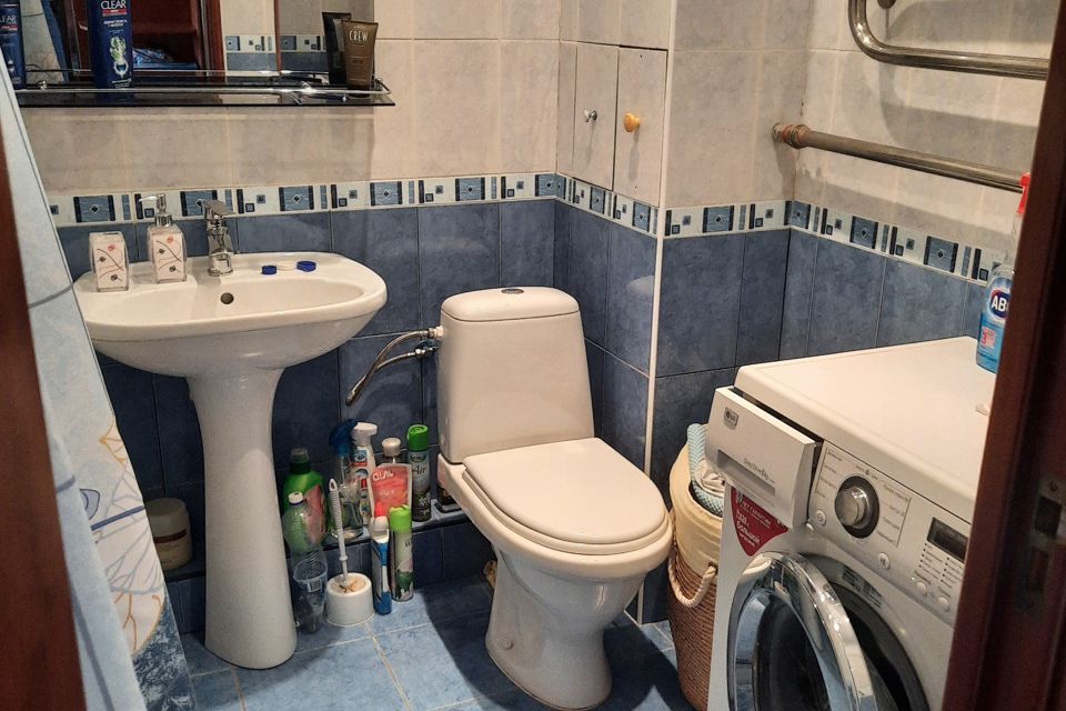 Продаётся 4-комнатная квартира, 86 м²