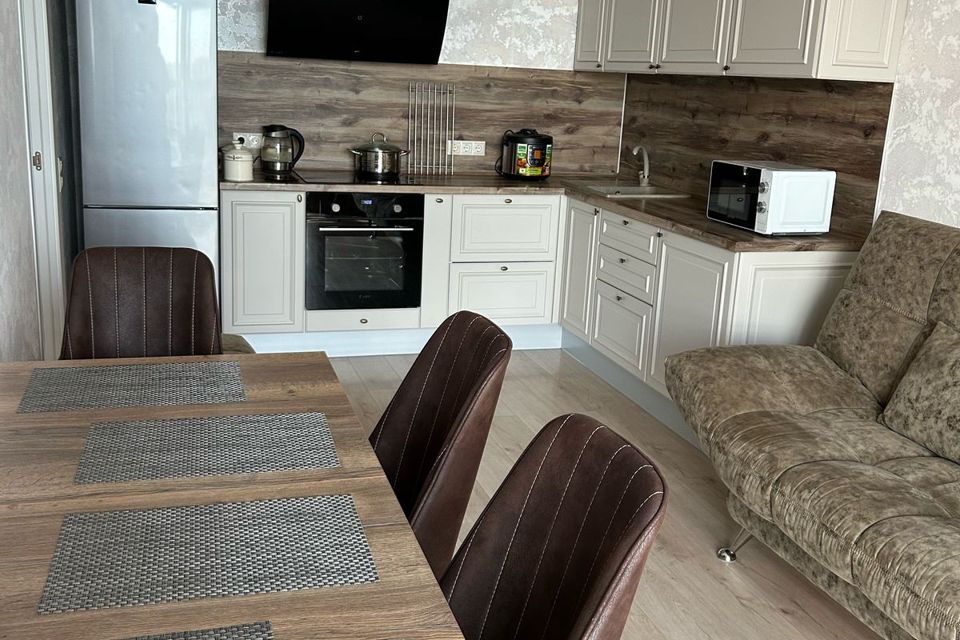 Продаётся 2-комнатная квартира, 56.1 м²