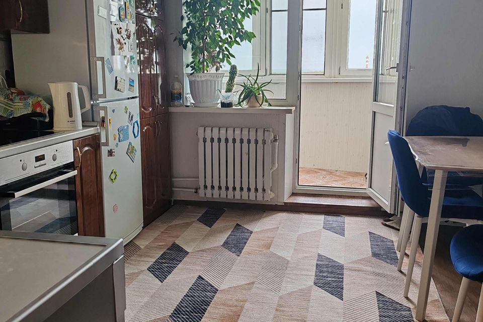 Продаётся 2-комнатная квартира, 60 м²
