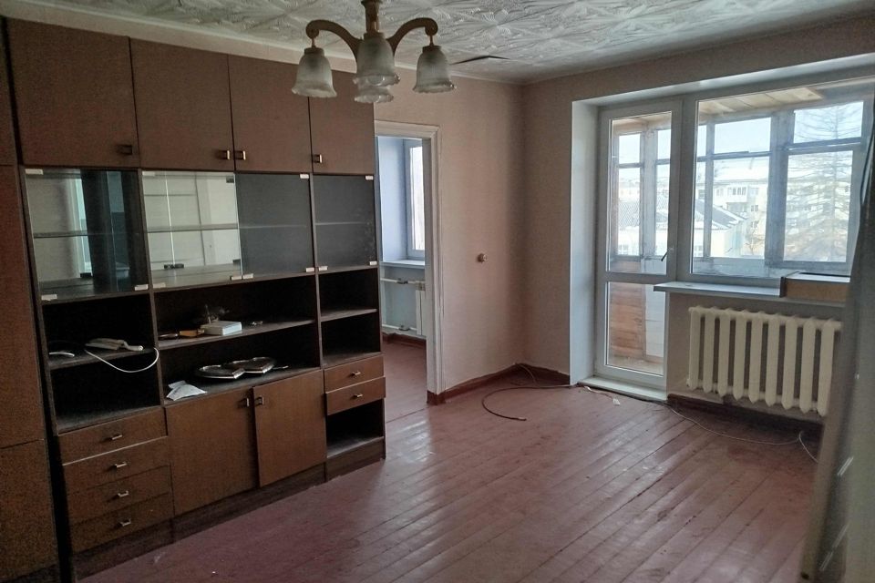 Продаётся 2-комнатная квартира, 42.3 м²