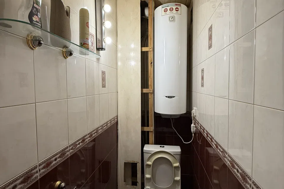 Продаётся 4-комнатная квартира, 99.4 м²