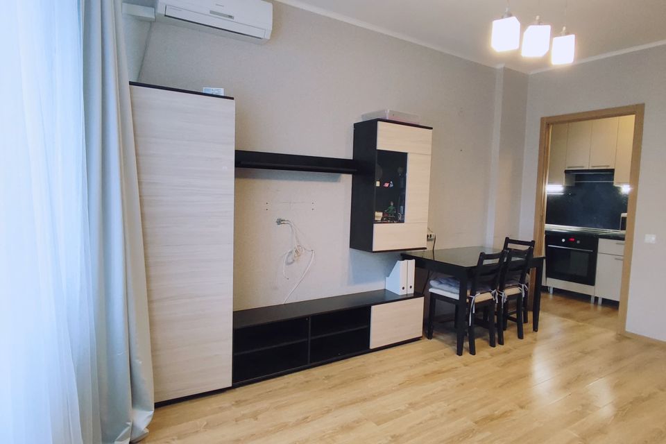 Продаётся 1-комнатная квартира, 35.3 м²