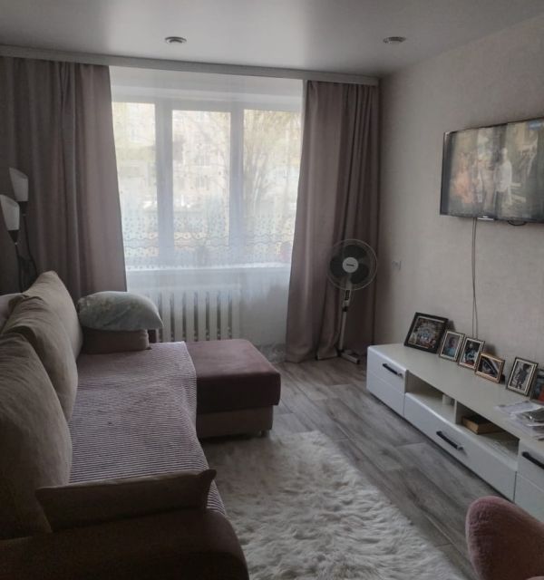 Продаётся 2-комнатная квартира, 43.2 м²