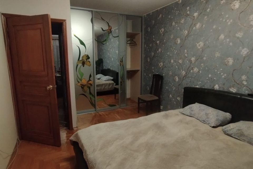 Сдаётся 2-комнатная квартира, 50 м²