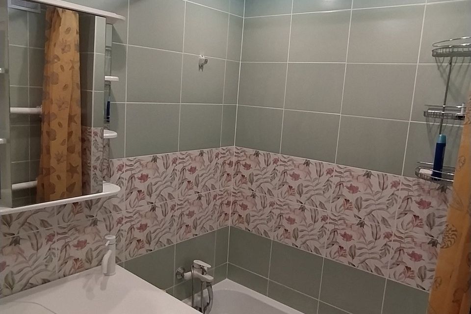 Продаётся 2-комнатная квартира, 63 м²