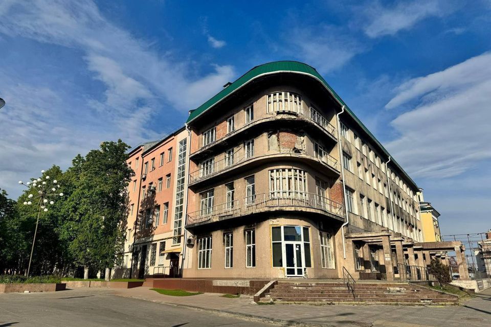 Продаётся 2-комнатная квартира, 56 м²