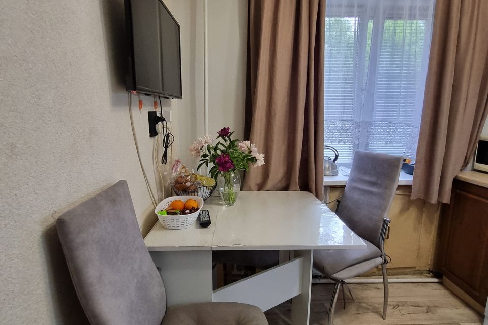Продаётся 1-комнатная квартира, 30.5 м²