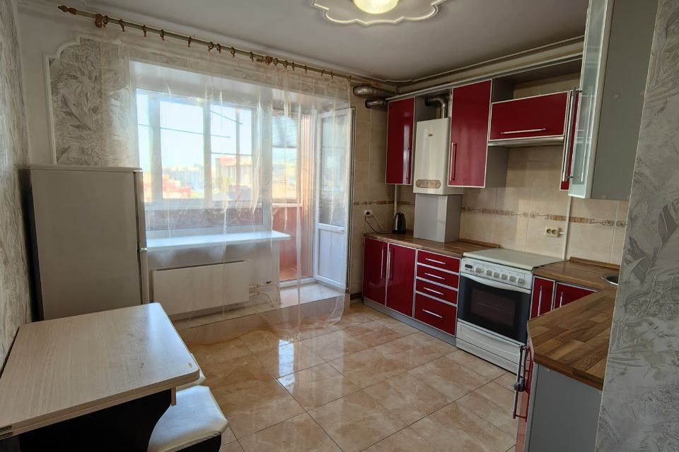 Продаётся 1-комнатная квартира, 42.6 м²