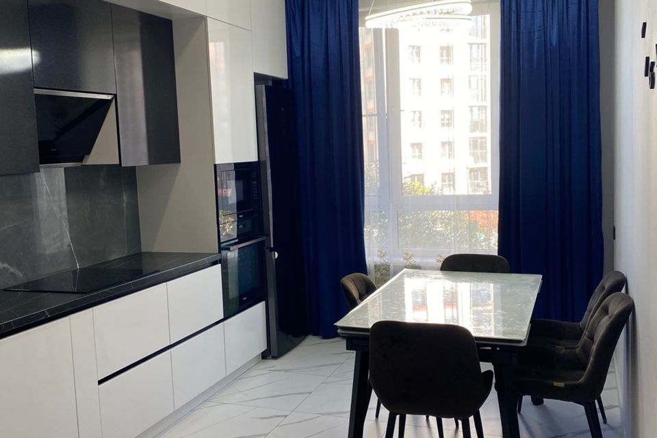 Продаётся 2-комнатная квартира, 59.2 м²