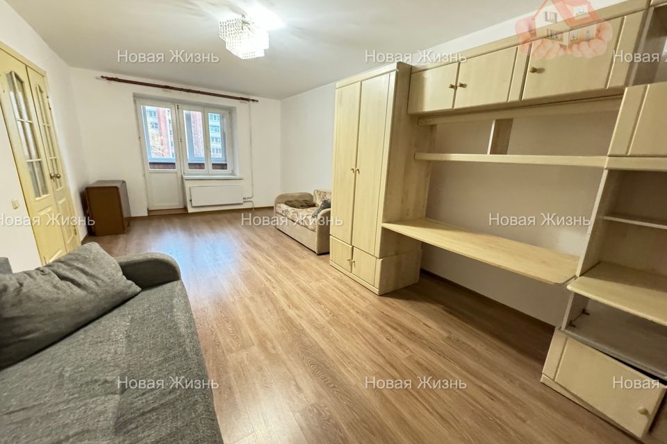 Продаётся 2-комнатная квартира, 84.5 м²