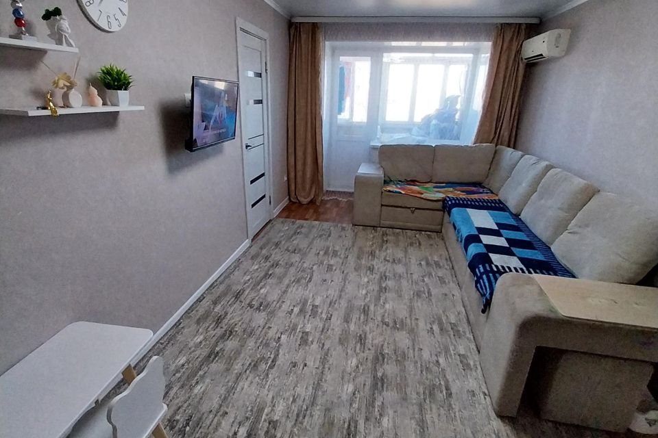 Продаётся 3-комнатная квартира, 55.4 м²