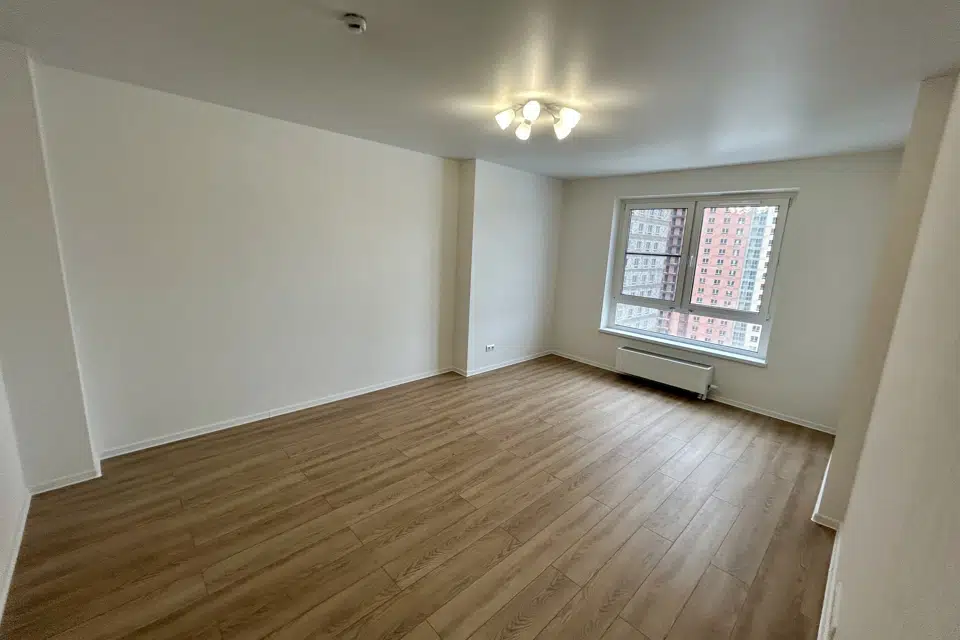 Продаётся 1-комнатная квартира, 43 м²
