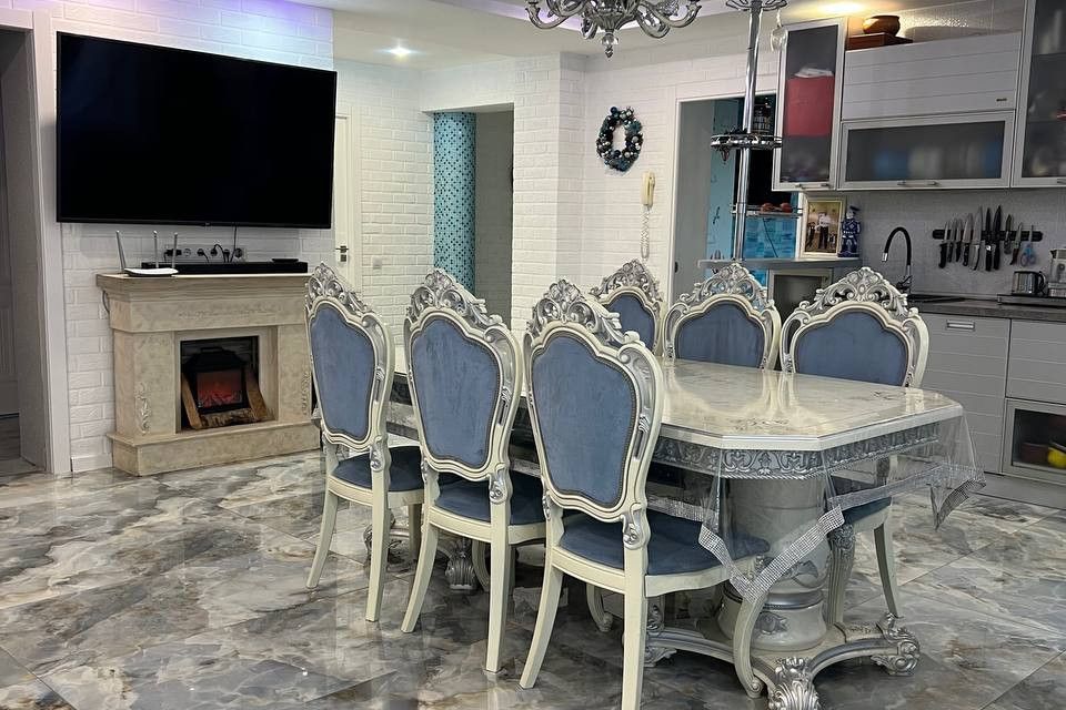 Продаётся 4-комнатная квартира, 113.8 м²