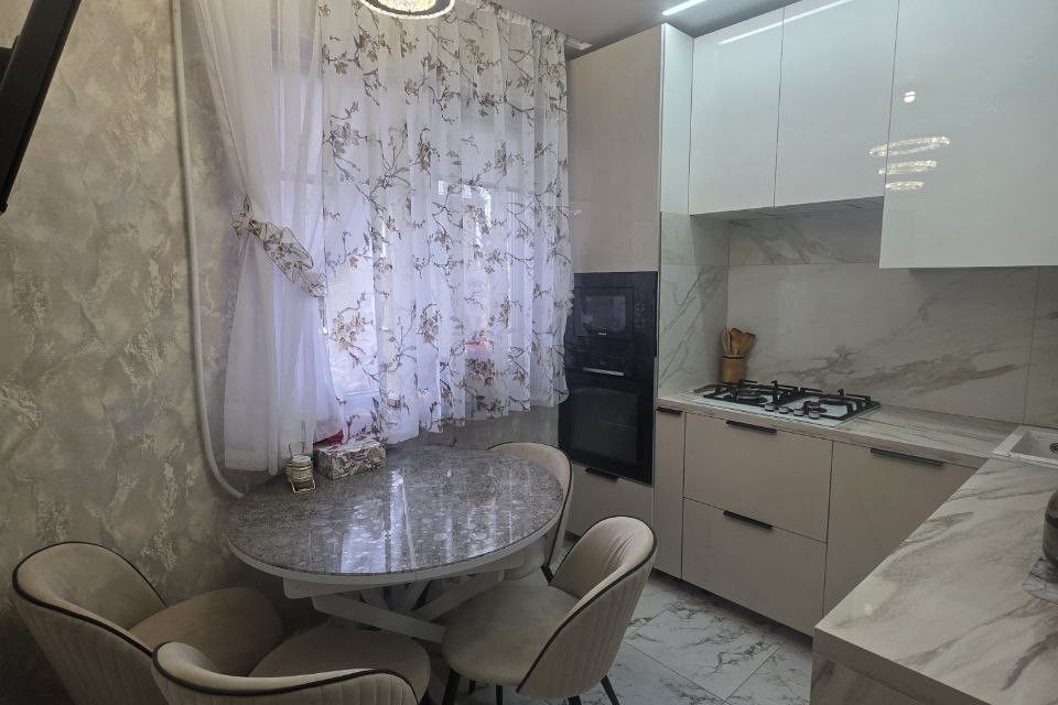 Продаётся 3-комнатная квартира, 75 м²