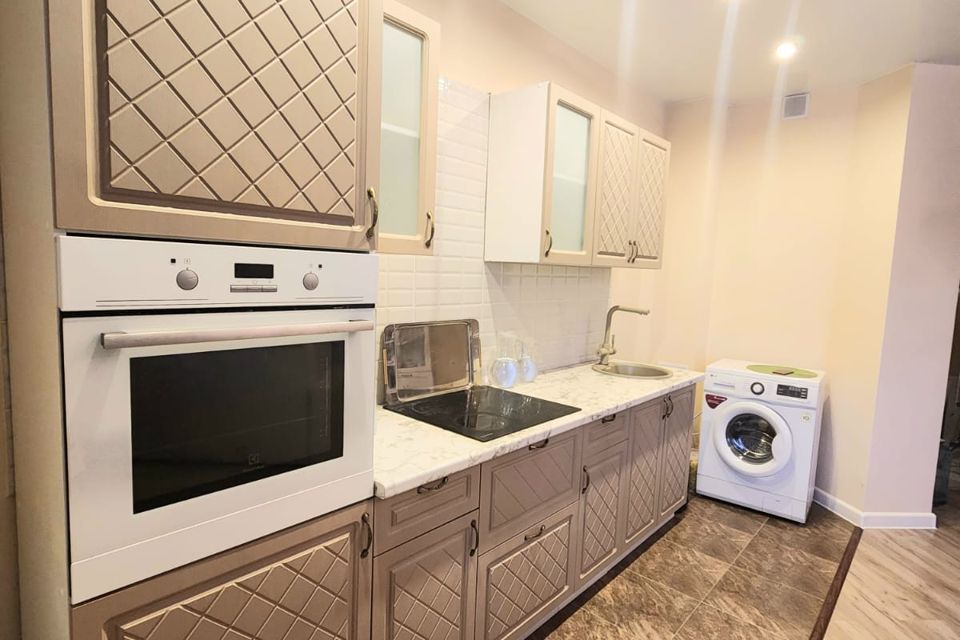 Продаётся 1-комнатная квартира, 50 м²