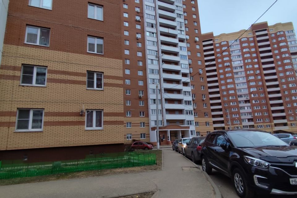 Продаётся 3-комнатная квартира, 81.3 м²