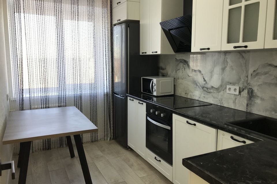 Продаётся 3-комнатная квартира, 58 м²