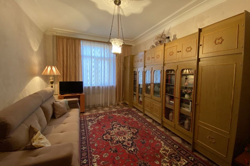 Продаётся 3-комнатная квартира, 72.4 м²