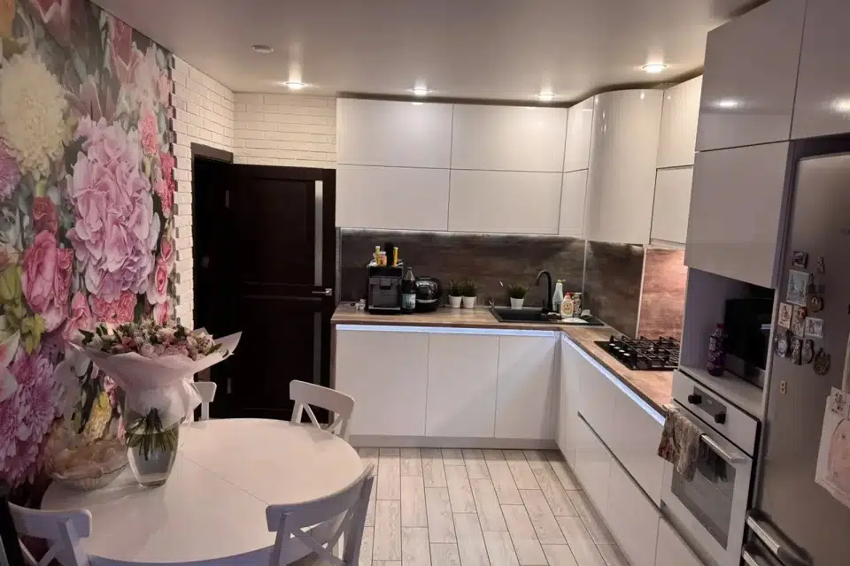 Продаётся 2-комнатная квартира, 70.2 м²