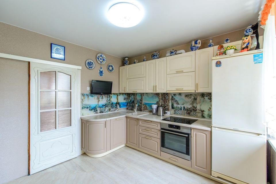 Продаётся 3-комнатная квартира, 72.5 м²
