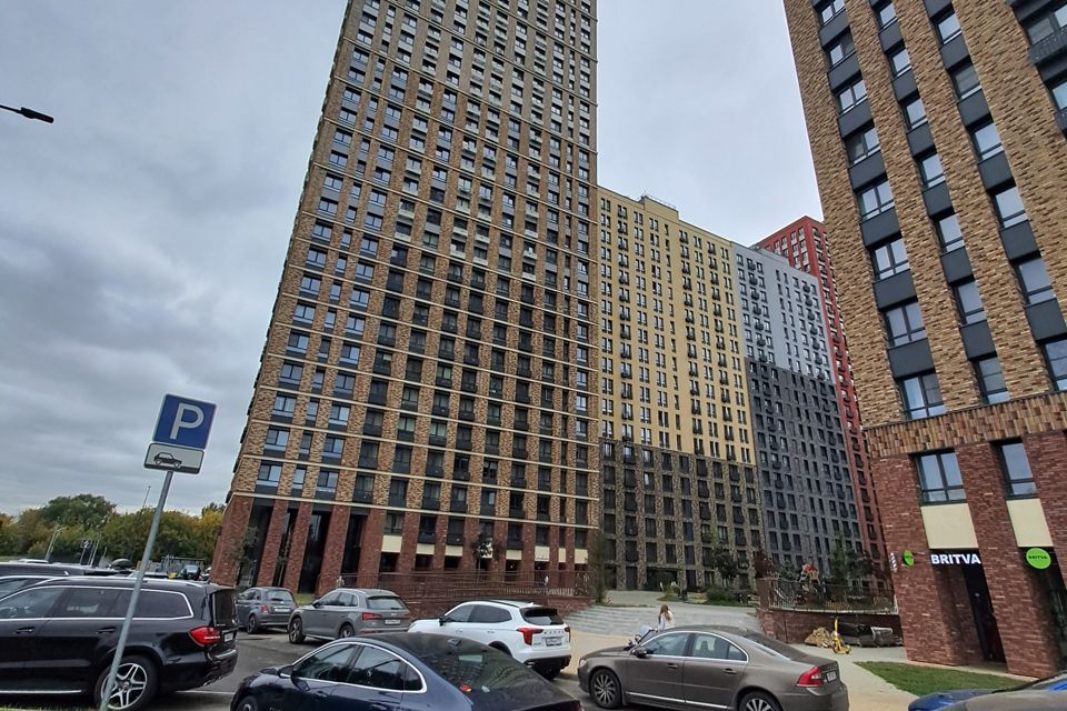 Продаётся 3-комнатная квартира, 92.2 м²