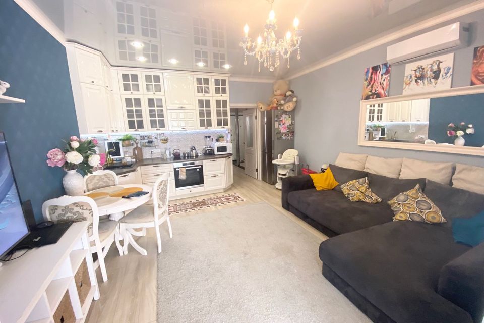Продаётся 1-комнатная квартира, 44 м²