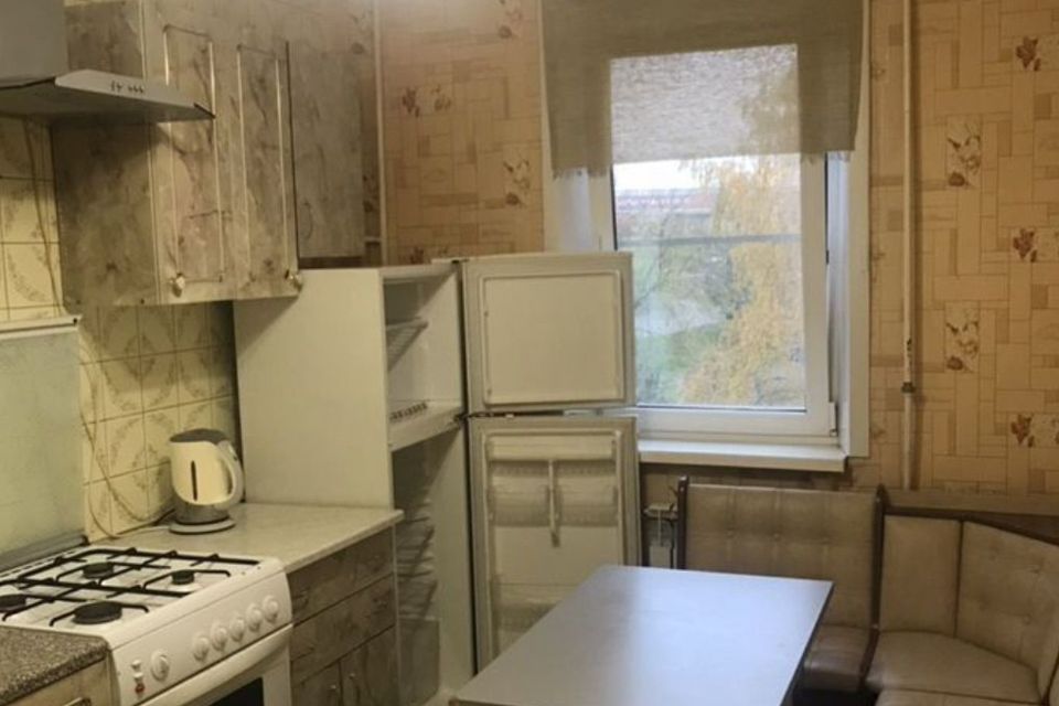 Сдаётся 2-комнатная квартира, 52 м²