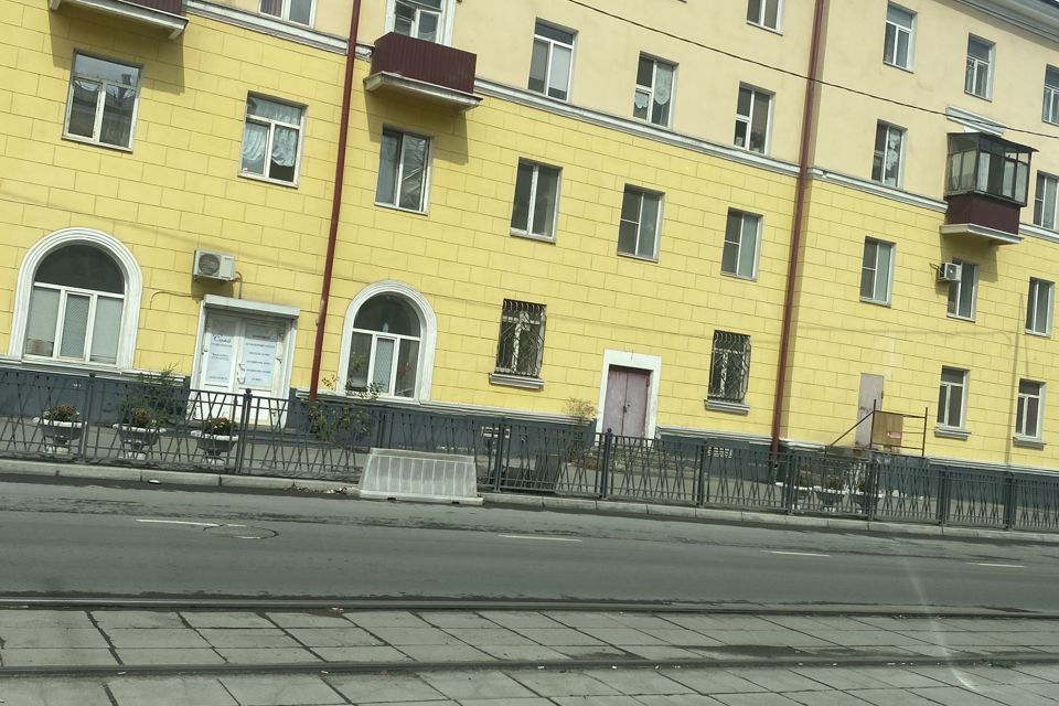 Продаётся 3-комнатная квартира, 79 м²