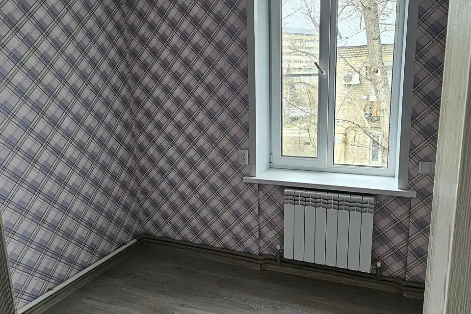 Продаётся 4-комнатная квартира, 68 м²