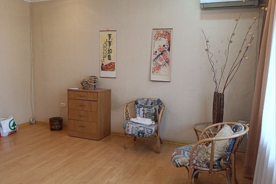 Продаётся 4-комнатная квартира, 84 м²