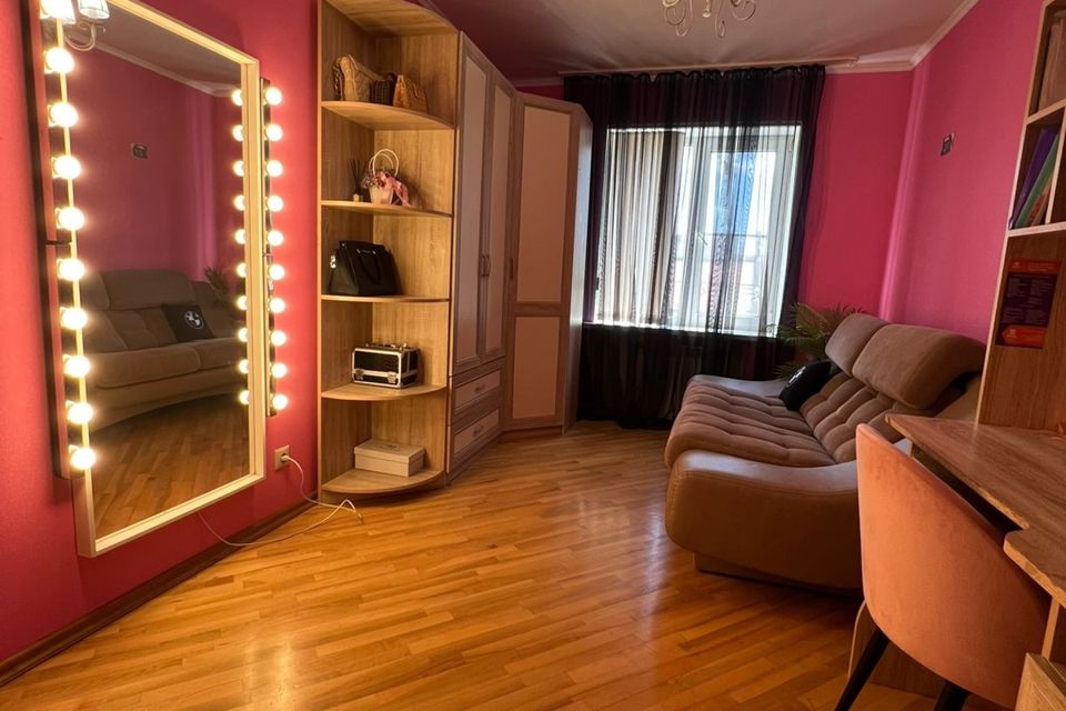 Продаётся 3-комнатная квартира, 75 м²