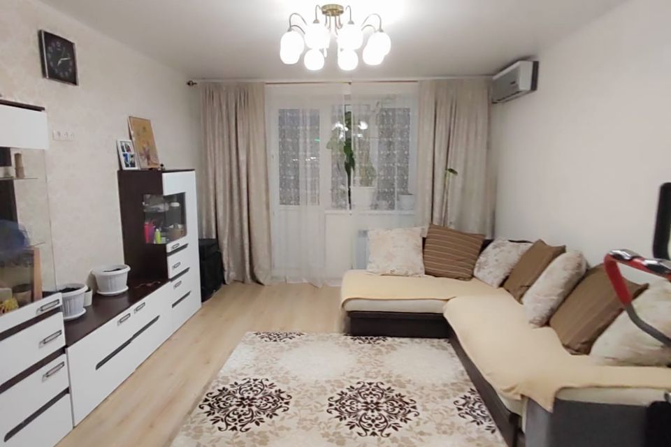 Продаётся 3-комнатная квартира, 93.6 м²