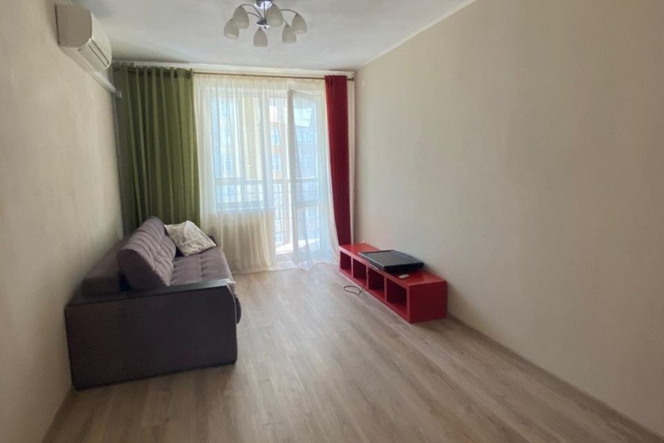 Продаётся 1-комнатная квартира, 47.73 м²