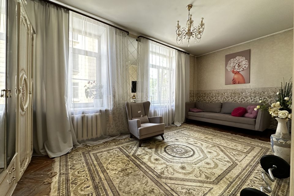 Продаётся 3-комнатная квартира, 81.1 м²