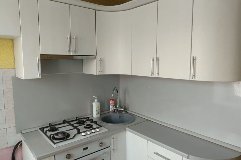 Продаётся 3-комнатная квартира, 52 м²