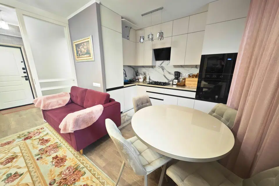 Продаётся 2-комнатная квартира, 46.9 м²
