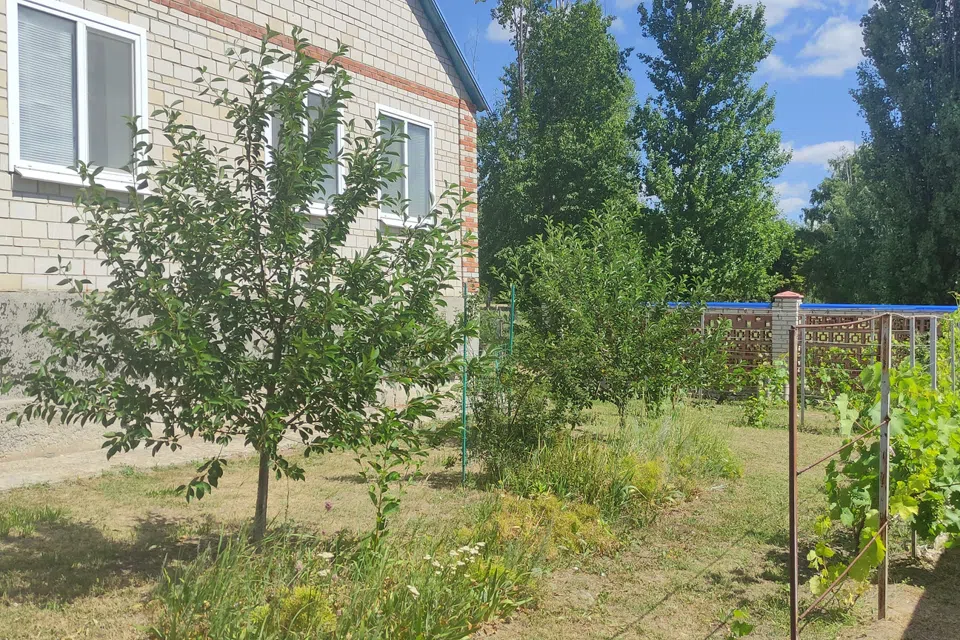 Продаётся 2-этажный дом, 287 м²