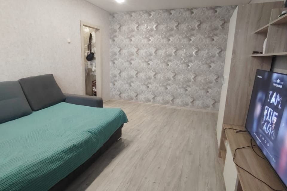 Продаётся 1-комнатная квартира, 37 м²