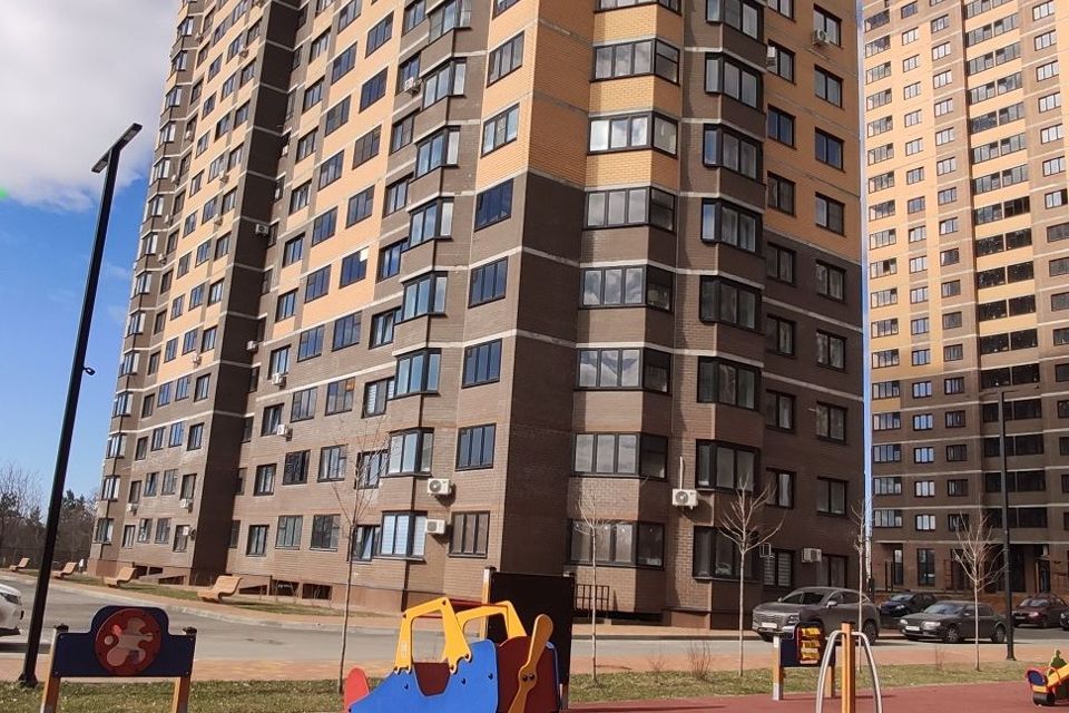 Продаётся 3-комнатная квартира, 80.6 м²